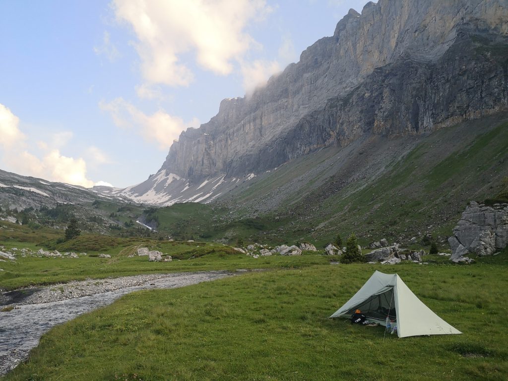 Petite photo d'un bivouac durant l'été 2021